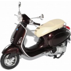 Мотопед Vespa Primavera 1:12 (Макет) BROWN
