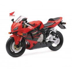 Мотоциклет играчка HONDA CBR600RR 1:12 (Макет)