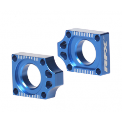 Блок втулка за задна ос RFX Pro Rear Axle Adjuster Blocks (Blue) YZ 125/250 02-08 YZF 250/450 02-08