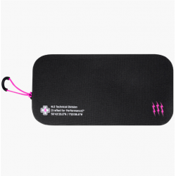 Водоустойчив калъф за аксесоари Muc-Off  Waterproof Essentials Case - Black