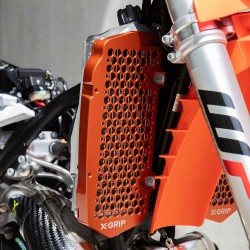 Предпазители за радиатори KTM EXC/EXC-F 24-26, SX/SX-F 23-26; HUSQVARNA FE/TE 24-26, FC/TC 23-26; GAS GAS EC/MC 24-26 ОРАНЖЕВ