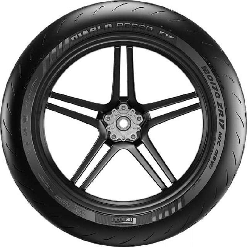 Предна гума Diablo Rosso IV 120/60 ZR 17 M/C TL (55W) F