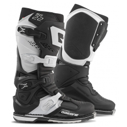 Ботуши SG22 BLACK/WHITE